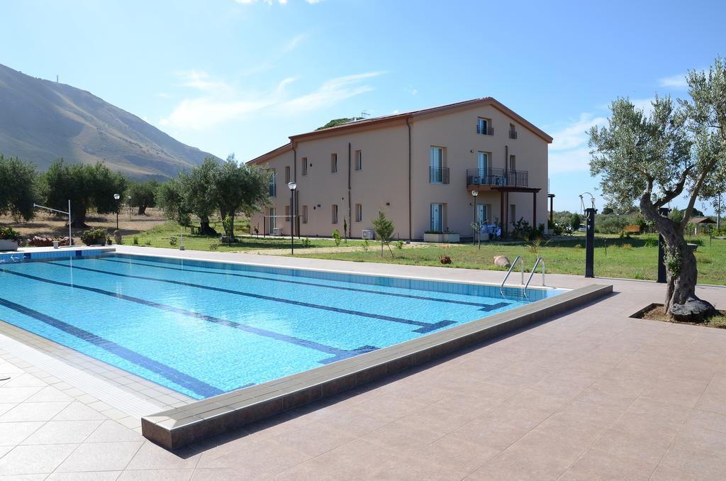 Aparthotel Mistretta *